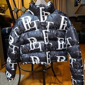 PrettyLittleThing cropped puffer jacket